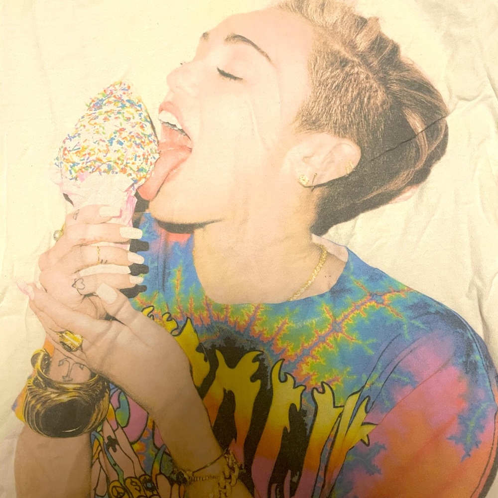 Miley and her dead pets merch shirt